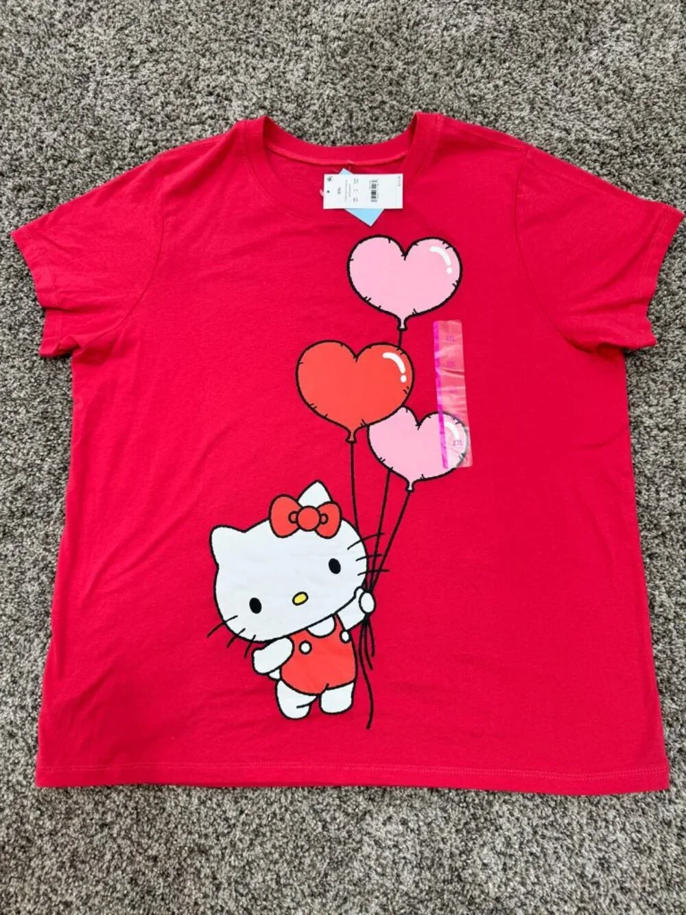 Hello Kitty Heart Balloon Graphic T Shirt Womens XXL Pink Sanrio NWT - Picture 5 of 11